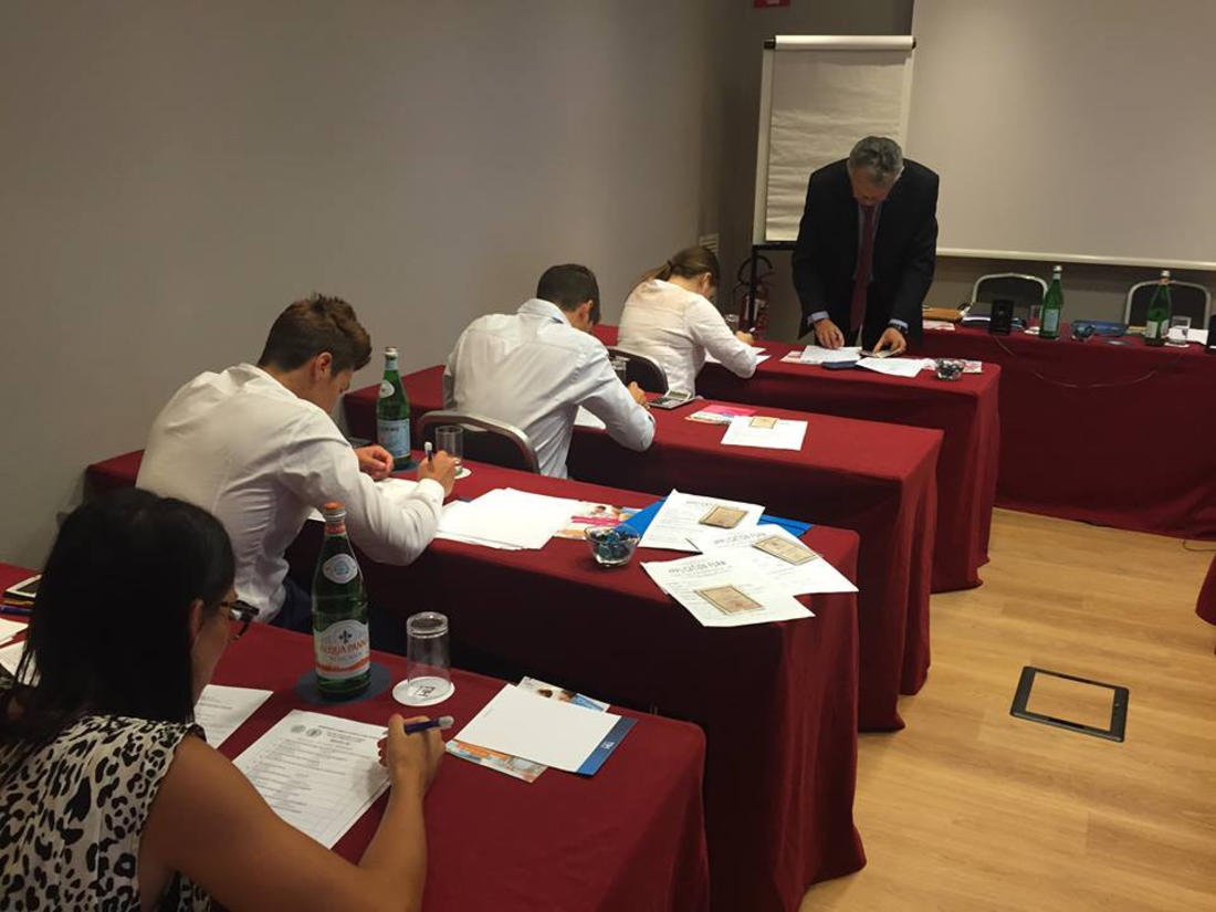 16 Luglio, Milano - Test d'ingresso per le Facoltà di Medicina ed Odontoiatria all'Università Charles di Praga, sede di Pilsen in Repubblica Ceca