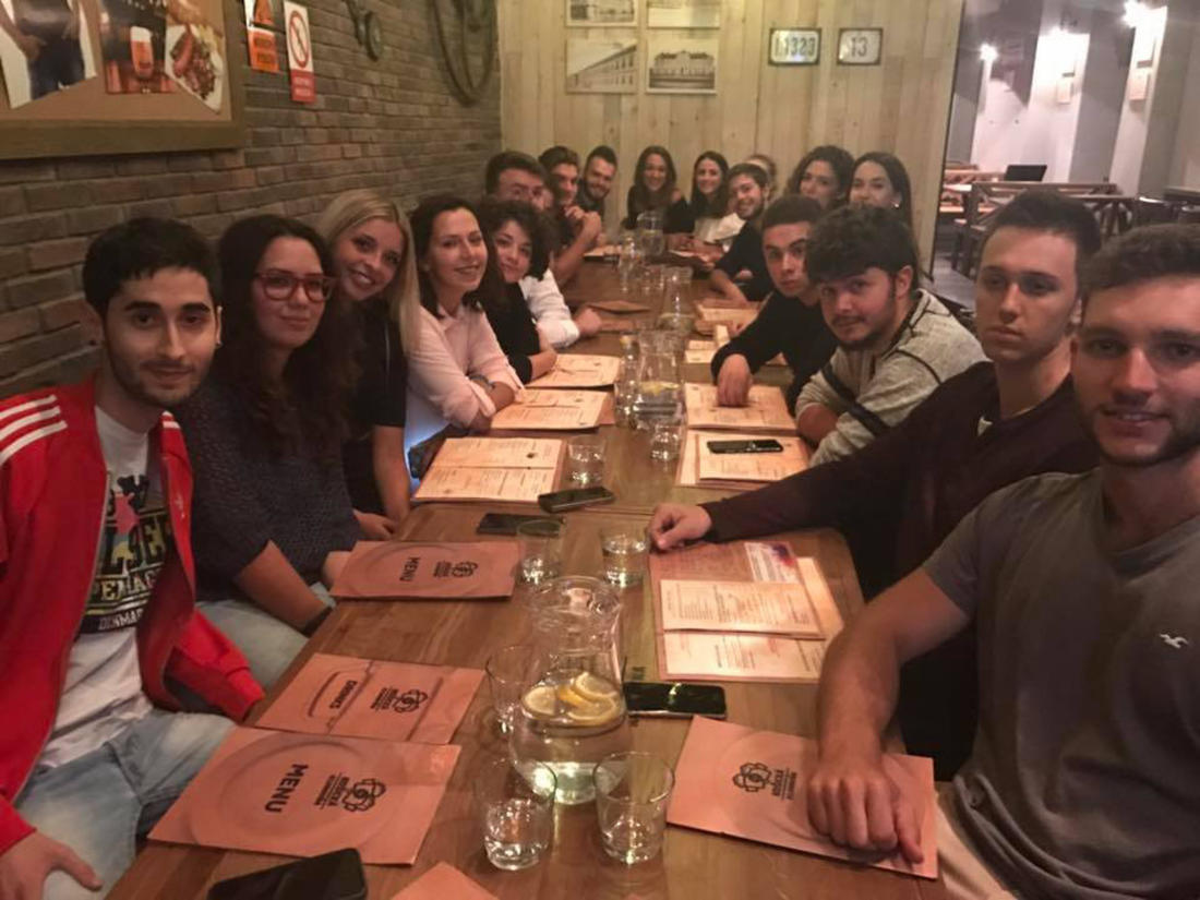 Cena con i nostri nuovi ragazzi arrivati a Kosice. Benvenuti a Kosice!
